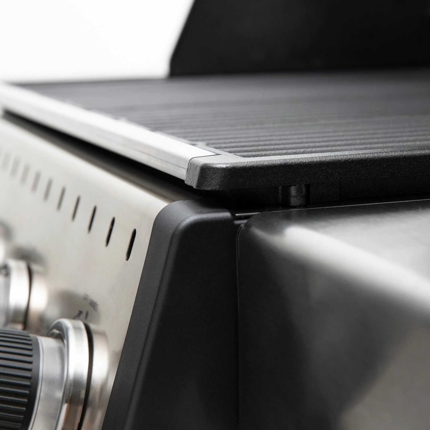 Broil King Baron 590 Black Gasgrill Inkl. Drehspieß - Modell 2023 10 Broil King Baron 590 Black Gasgrill Inkl. Drehspieß - Modell 2023 – Bild 8