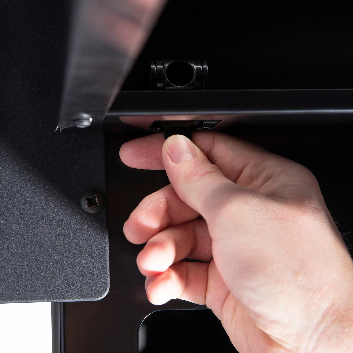 Broil King Baron S590 IR Gasgrill Inkl. Drehspieß + Infrarot-Seitenbrenner - Modell 2023- Grillfürst Deal Mit Zusätzlichen Edelstahl Grillrosten 13 Broil King Baron S590 IR Gasgrill Inkl. Drehspieß + Infrarot-Seitenbrenner - Modell 2023- Grillfürst Deal Mit Zusätzlichen Edelstahl Grillrosten – Bild 11