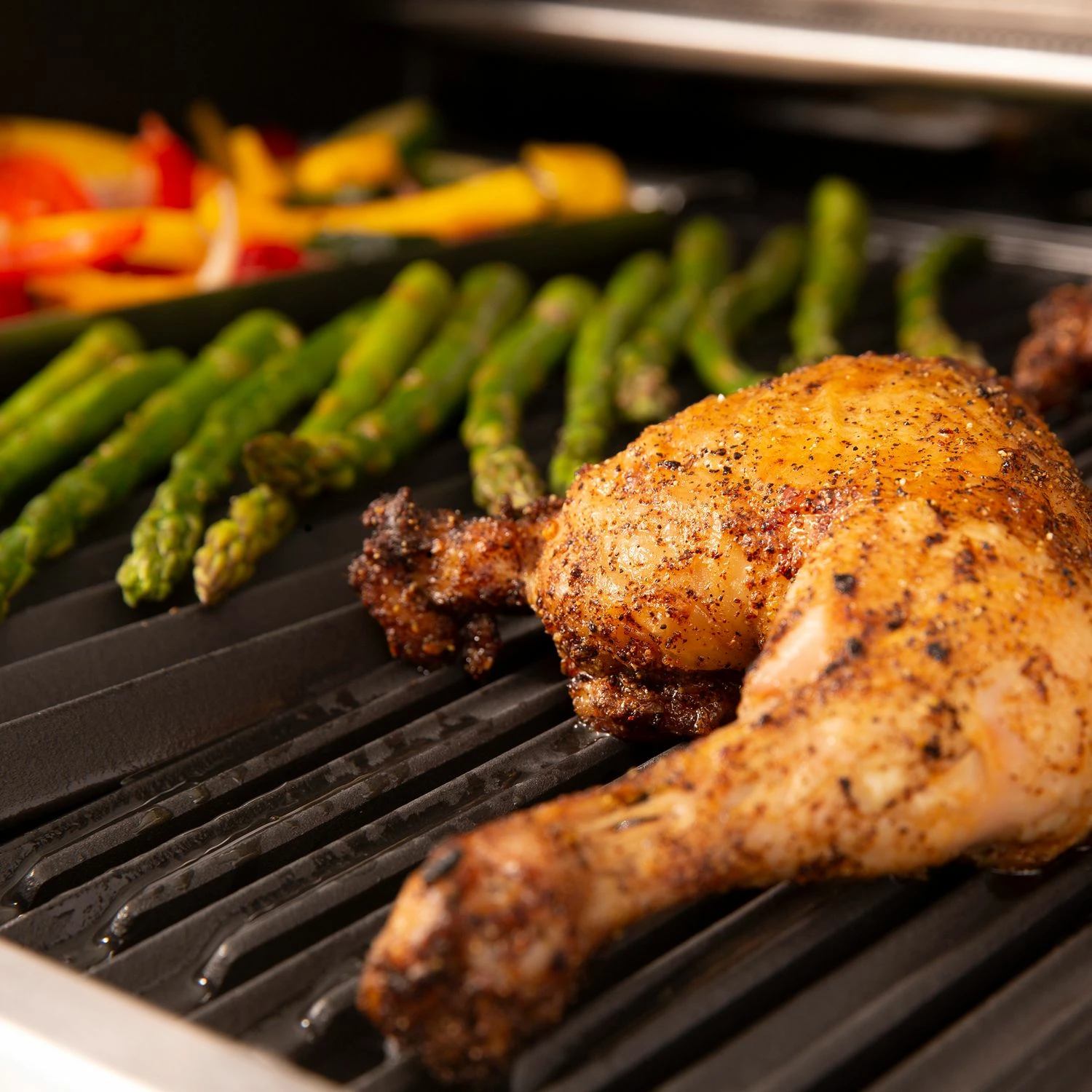 Broil King Baron 490 Black Gasgrill Inkl. Drehspieß - Modell 2023 - SMART Deal Inkl. Grillfürst Grill Control 21 Broil King Baron 490 Black Gasgrill Inkl. Drehspieß - Modell 2023 - SMART Deal Inkl. Grillfürst Grill Control – Bild 19