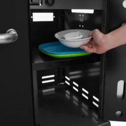 Broil King Regal 490 Black Gasgrill - Modell 2023 - Grillfürst Deal Mit Zusätzlichen Edelstahl Grillrosten -Grill Verkaufs-Shop Broil King Regal 490 Unterwagen Ablage 1