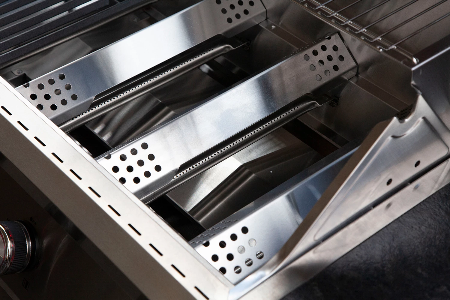 Grillfürst G401E 4-Brenner Einbaugrill Mit Edelstahl Rosten 9 Grillfürst G401E 4-Brenner Einbaugrill Mit Edelstahl Rosten – Bild 7