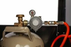 Grillfürst G410E 4-Brenner Gasgrill - 1. FC Köln Edition - Edelstahlroste 26 Grillfürst G410E 4-Brenner Gasgrill - 1. FC Köln Edition - Edelstahlroste -Grill Verkaufs-Shop Koeln Gasgrill Sicherheitsdruckregler Schlauchbruchsicherung 11