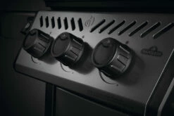 Napoleon Freestyle 365 Gasgrill, Graphit - Mit Sizzle Zone - Modell 2023 - X-DEAL Inkl. Drehspiess -Grill Verkaufs-Shop Napoleon Freestyle Bedienknoepfe