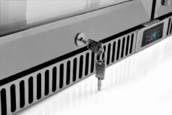 Napoleon Outdoor - Kühlschrank, 210 Liter, 2-türig Mit Doppelverglasung Und LED Beleuchtung - Wasserdicht Nach IP24 -Grill Verkaufs-Shop Napoleon Outdoor Kueche Kuehlschrank 2 tuerig Schloss