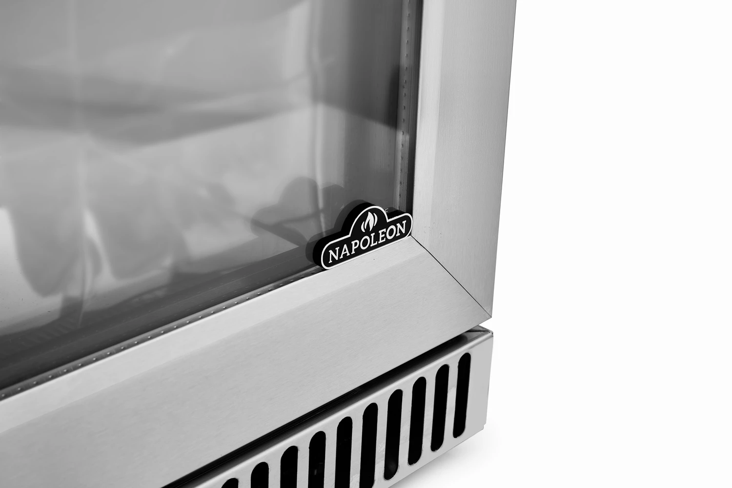 Napoleon Outdoor - Kühlschrank, 135 Liter, Linksdrehende Tür Mit Doppelverglasung Und LED Beleuchtung - Wasserdicht Nach IP24 10 Napoleon Outdoor - Kühlschrank, 135 Liter, Linksdrehende Tür Mit Doppelverglasung Und LED Beleuchtung - Wasserdicht Nach IP24 – Bild 8