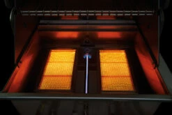 Napoleon Prestige Pro 825-3 Edelstahl Gasgrill Inkl. Drehspieß Und Bodenbeleuchtung - Modell 2023 -Grill Verkaufs-Shop Napoleon Prestige Pro 825 sizzle zone 1