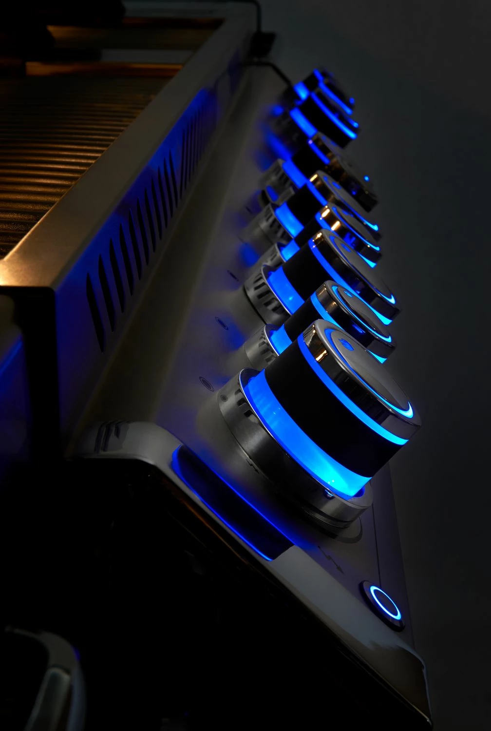 Napoleon Prestige Pro 665-3 Edelstahl Gasgrill, Erdgas Inkl. Drehspieß - Modell 2023 14 Napoleon Prestige Pro 665-3 Edelstahl Gasgrill, Erdgas Inkl. Drehspieß - Modell 2023 – Bild 12