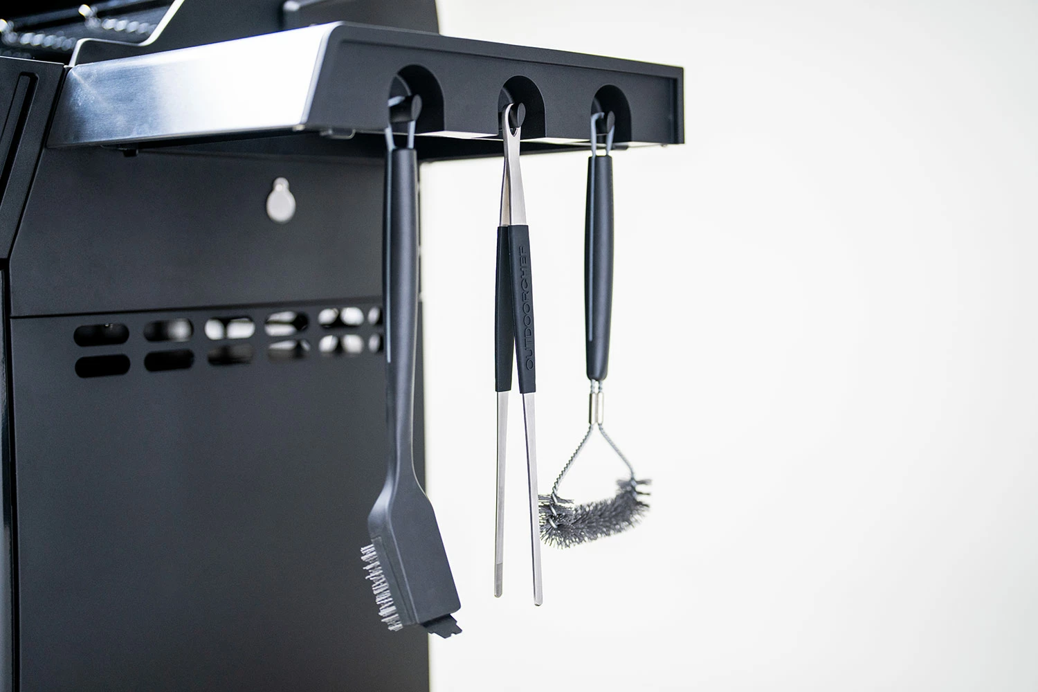 Outdoorchef Dualchef 425 G BZ Gasgrill Mit Blazing Zone Infrarotbrenner + DGS Gusseisen Grillrost 2 Stk.+ DGS Gemüse Grillrost 2 Stk. 10 Outdoorchef Dualchef 425 G BZ Gasgrill Mit Blazing Zone Infrarotbrenner + DGS Gusseisen Grillrost 2 Stk.+ DGS Gemüse Grillrost 2 Stk. – Bild 8