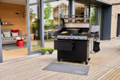 Rösle Gasgrill Videro Pro G6-S Vario+ Mattschwarz - Modell 2023 -Grill Verkaufs-Shop Roesle Videro Pro G6 S Lifestyle