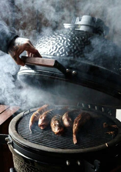 The Bastard Keramikgrill Classic Large - Complete - Schwarz Glänzend - Modell 2023 21 The Bastard Keramikgrill Classic Large - Complete - Schwarz Glänzend - Modell 2023 -Grill Verkaufs-Shop The Bastard Classic Large Keramikgrill Complete