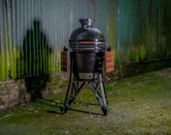 The Bastard Keramikgrill Classic Medium - Complete - Schwarz Glänzend - Modell 2023 -Grill Verkaufs-Shop The Bastard Classic Medium Complete Kamadogrill