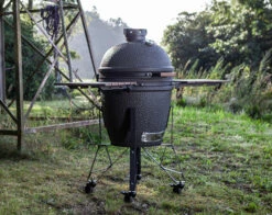 The Bastard Keramikgrill Urban Large - Complete - Schwarz Matt - Modell 2023 -Grill Verkaufs-Shop The Bastard Urban Large Keramikgrill Seitentische Untergestell