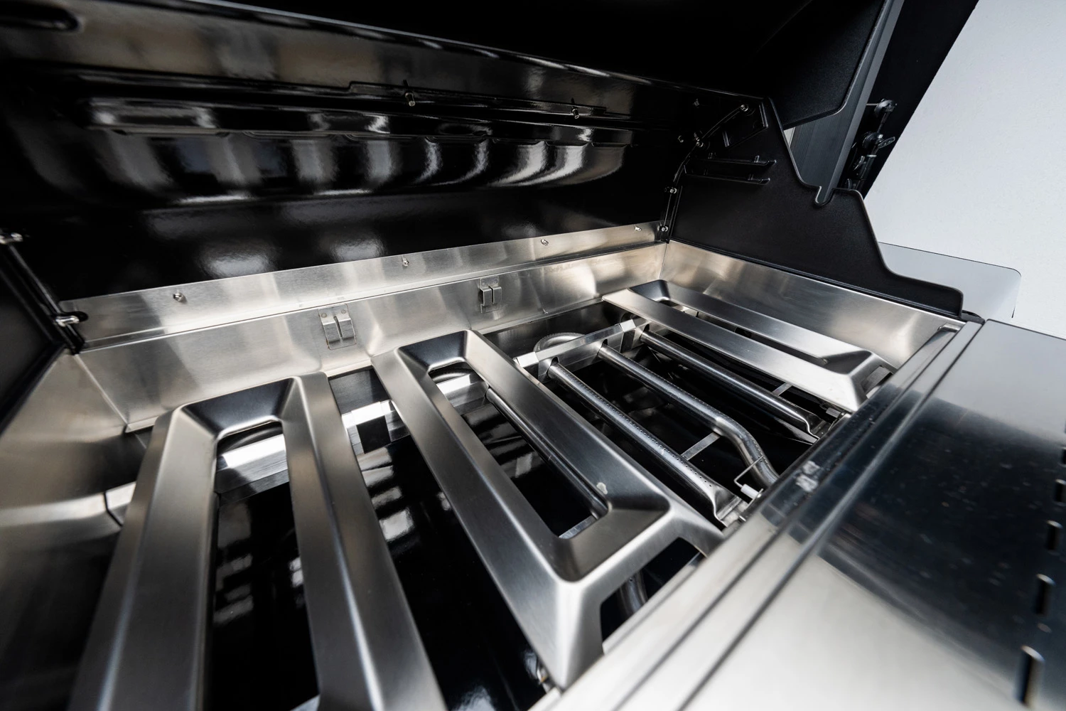 Outdoorchef Dualchef 425 G BZ Gasgrill Mit Blazing Zone Infrarotbrenner + DGS Gusseisen Grillrost 2 Stk.+ DGS Gemüse Grillrost 2 Stk. 13 Outdoorchef Dualchef 425 G BZ Gasgrill Mit Blazing Zone Infrarotbrenner + DGS Gusseisen Grillrost 2 Stk.+ DGS Gemüse Grillrost 2 Stk. – Bild 11